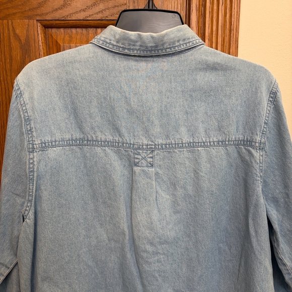 Vintage Denim Button Down Shirt with Heart & Patch Details cottagecore - Picture 10 of 10